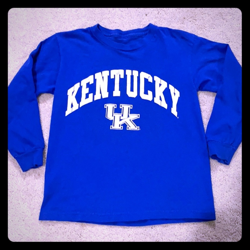 Long sleeve unisex Child’s size 5 UK t-Shirt